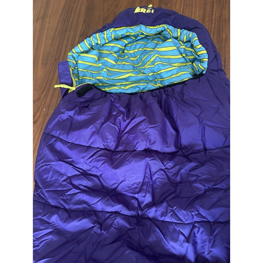 REI Kindercone Mummy Kids Sleeping Bag Purple - Picture 3 of 12